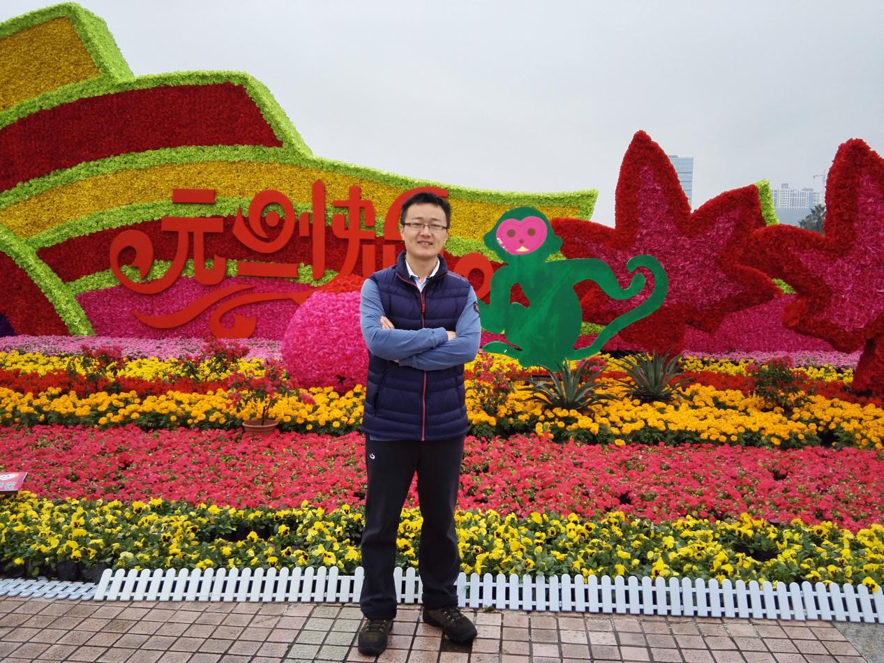 aff456aada0d79ab62e0d0eb1cbacb10.jpg 张长勇.jpg