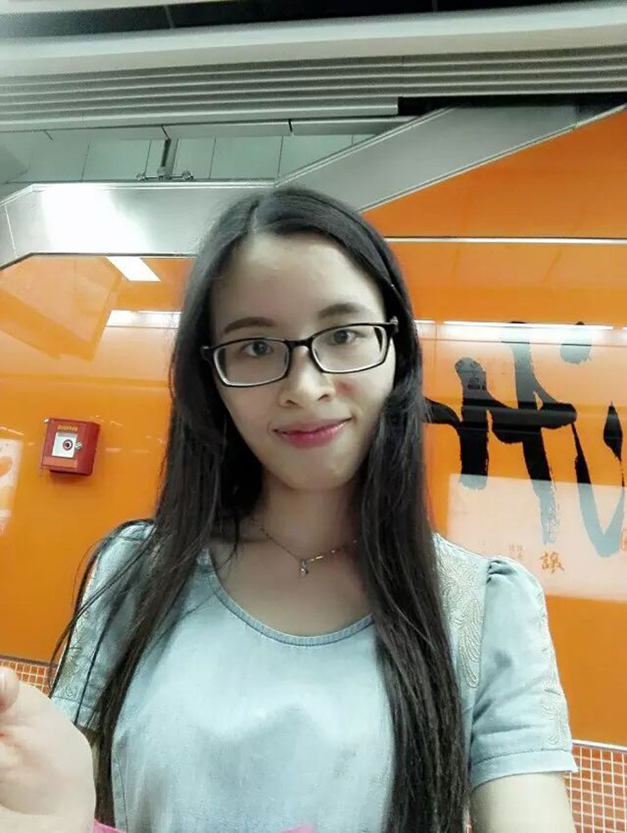 卢若慧.jpg