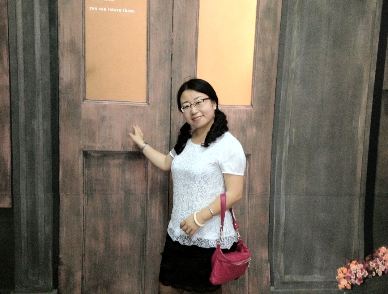 a86eeef0761824b061432d856aca53cb.jpg 周玲.jpg